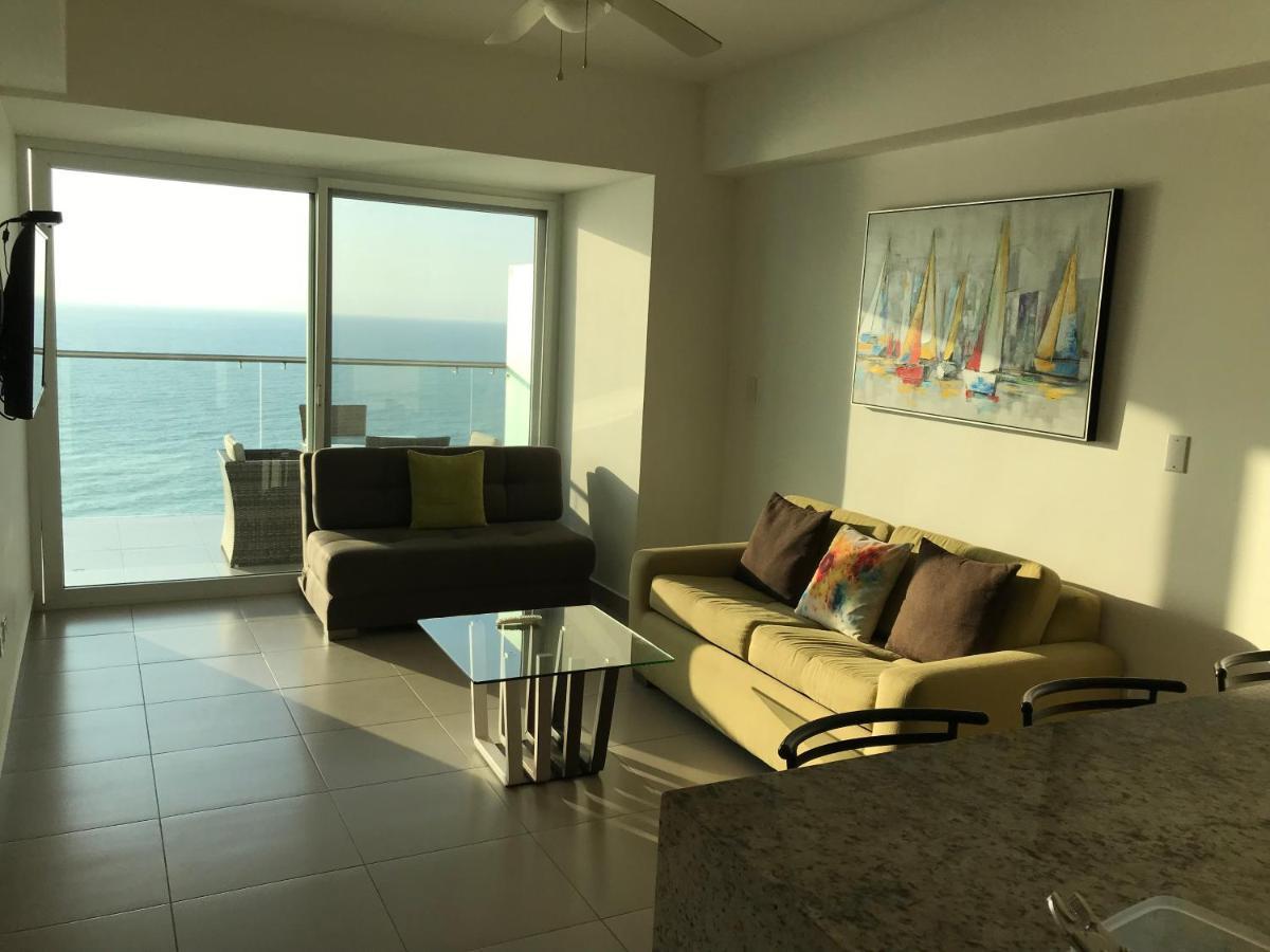 Resort Playa Azul Departamentos Frente Al Mar Tonsupa Εξωτερικό φωτογραφία