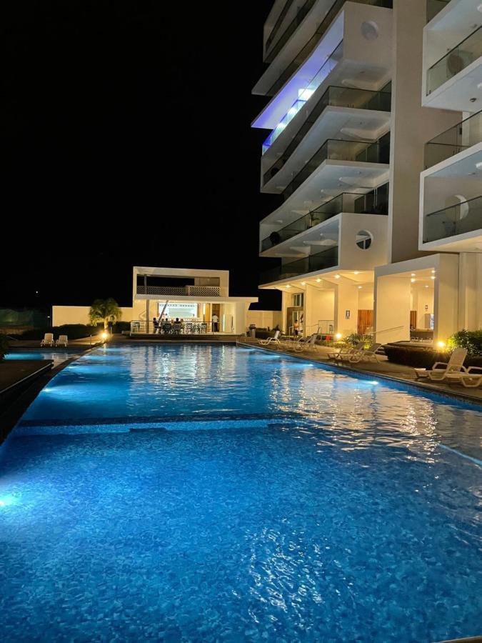 Resort Playa Azul Departamentos Frente Al Mar Tonsupa Εξωτερικό φωτογραφία
