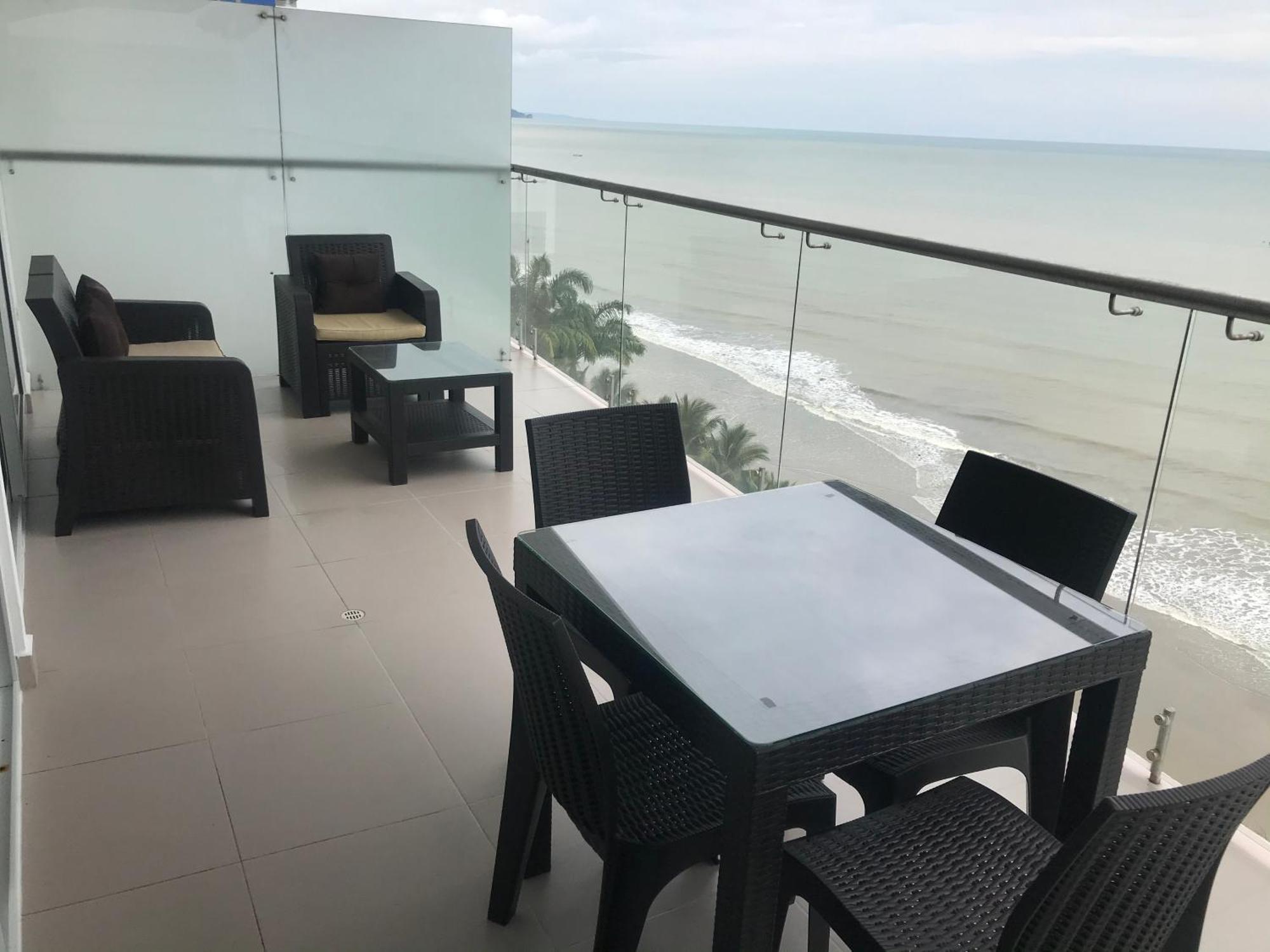 Resort Playa Azul Departamentos Frente Al Mar Tonsupa Δωμάτιο φωτογραφία