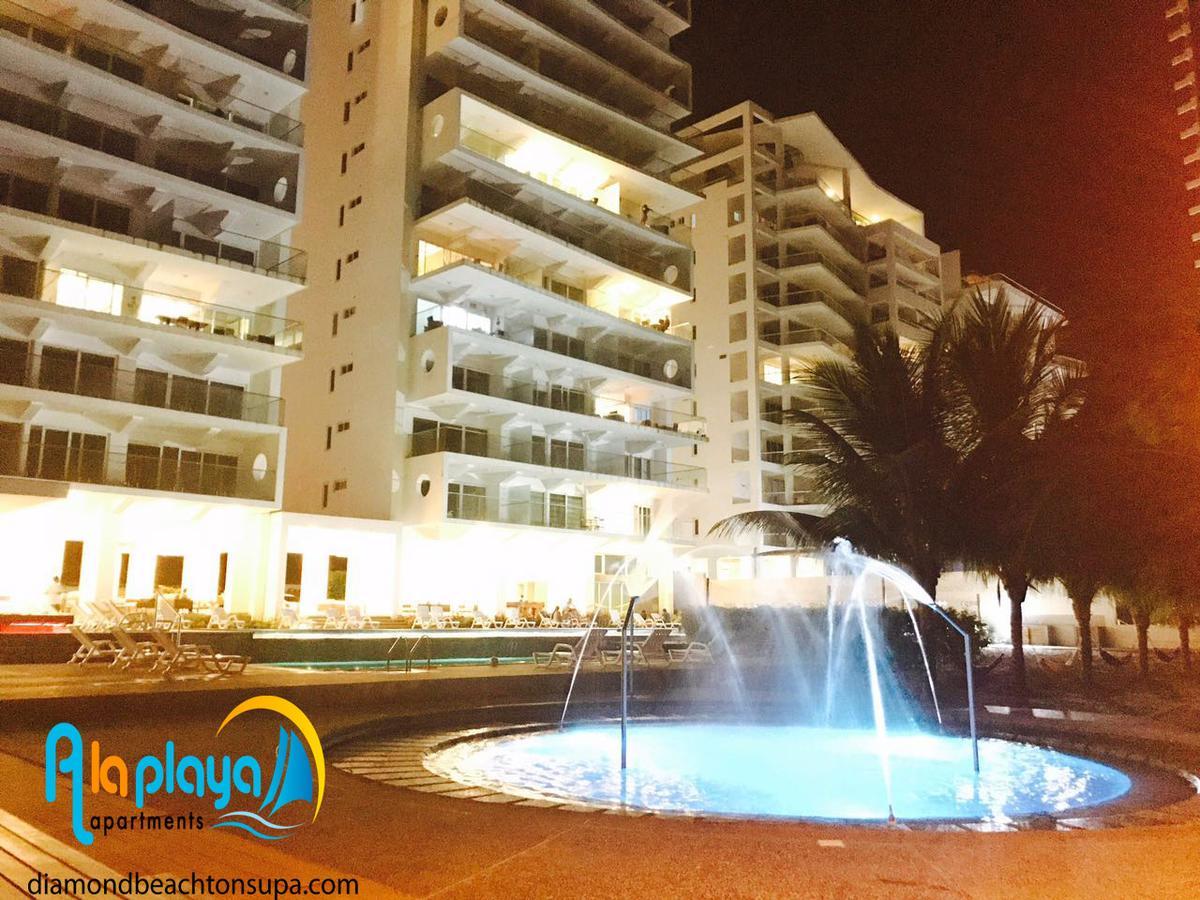 Resort Playa Azul Departamentos Frente Al Mar Tonsupa Εξωτερικό φωτογραφία
