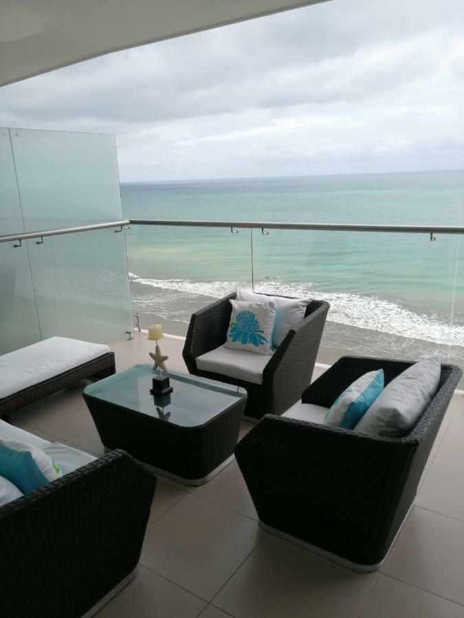 Resort Playa Azul Departamentos Frente Al Mar Tonsupa Εξωτερικό φωτογραφία