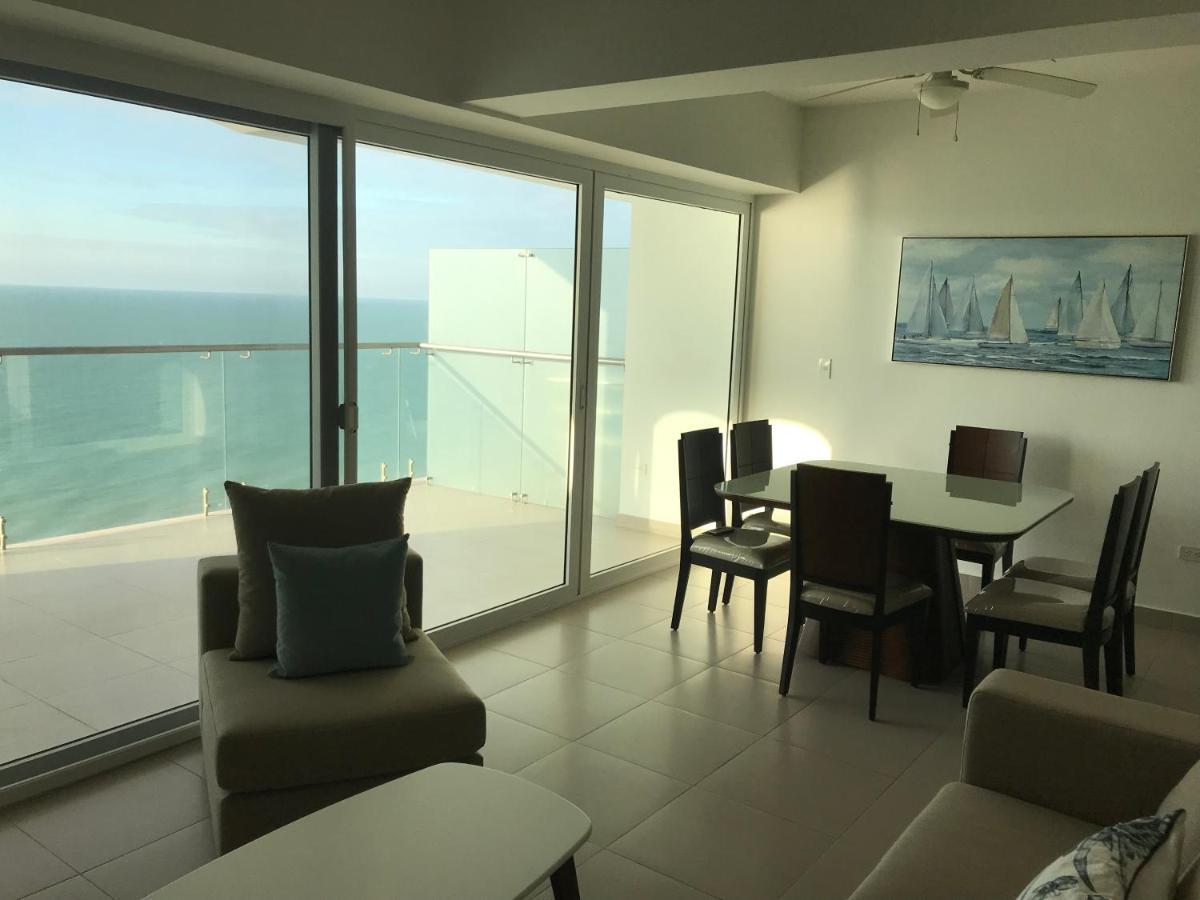 Resort Playa Azul Departamentos Frente Al Mar Tonsupa Εξωτερικό φωτογραφία
